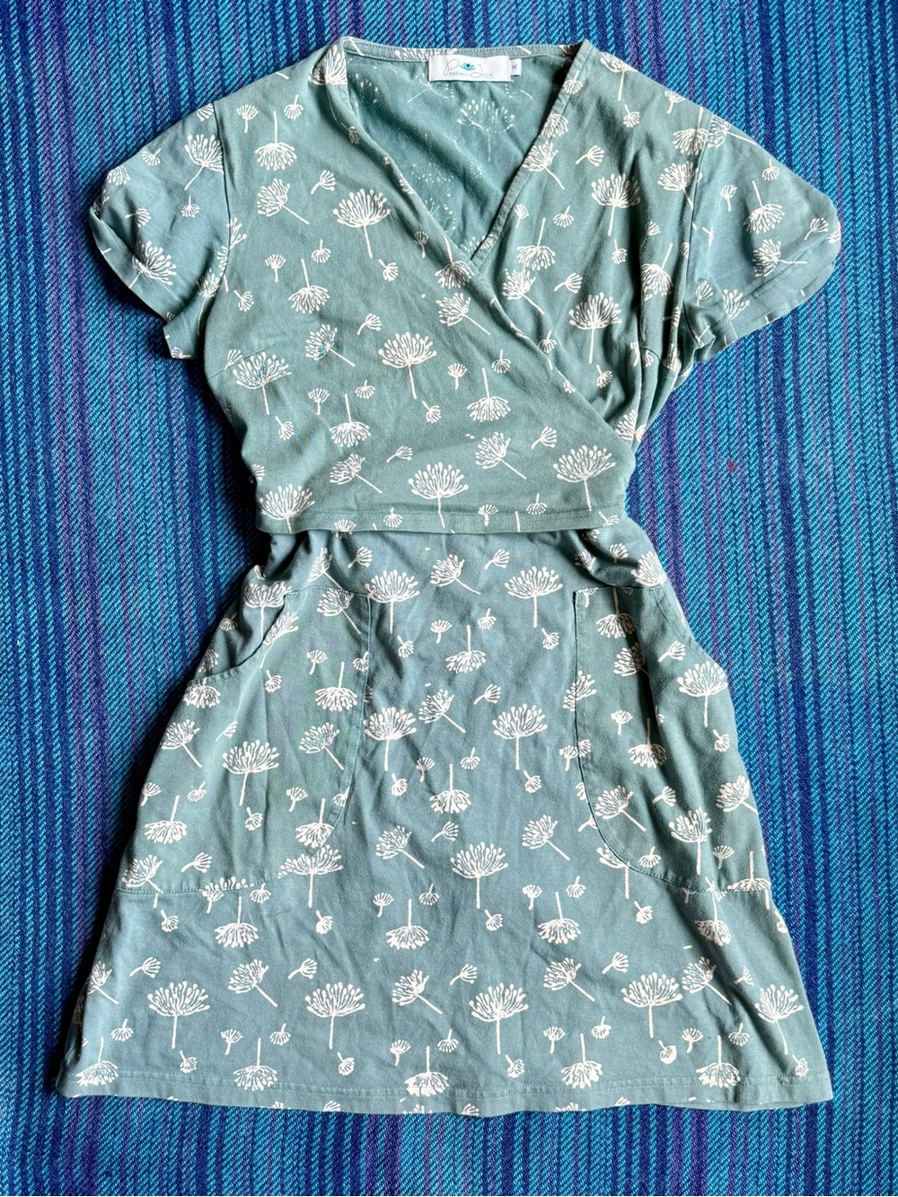 Women's Seafoam Green Floral Wrap Dress - Short Sleeve
